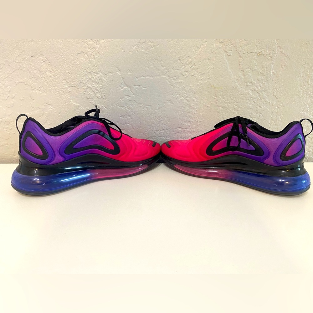 Nike 270 sunset sneakers